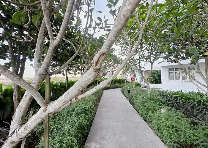 A11 Serene Centra Residence